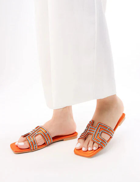Viny Footwear- Best Footwear Brand in Dubai